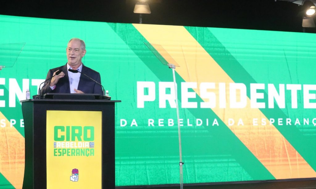 Ciro lança pré-candidatura e diz que acabará ‘com a ficção fraudulenta do teto de gastos’