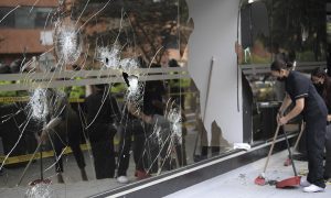 Fórum com extrema-direita espanhola provoca tumultos em Bogotá