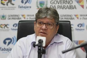 Governador da Paraíba decide trocar Cidadania por PSB e quer dar palanque a Lula