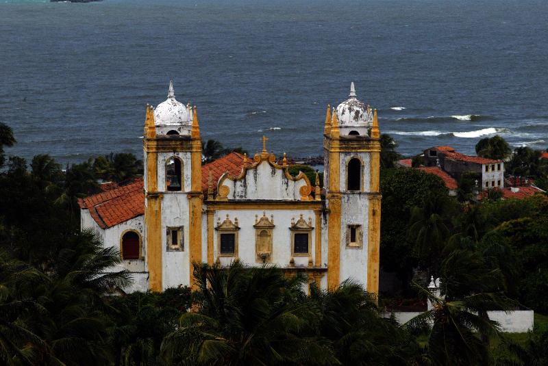 Olinda proíbe monumentos a escravocratas e ditadores militares