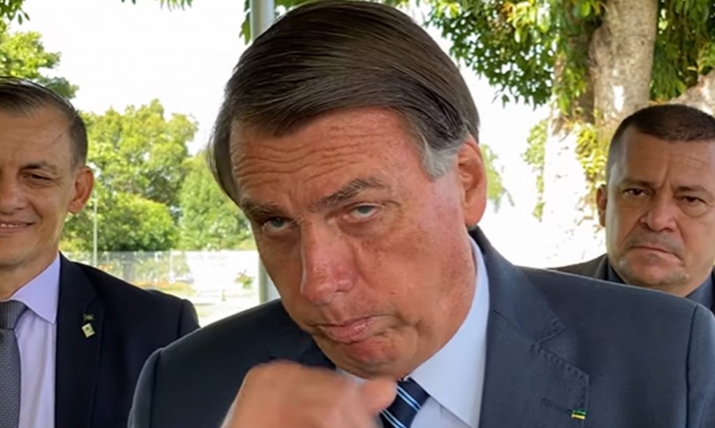 Bolsonaro faz ‘piada’ com desabamento em São Paulo: ‘É a transposição do Tietê’