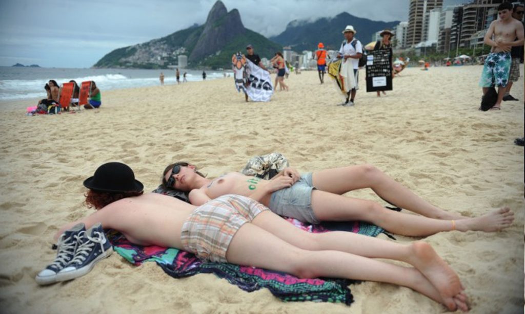 Por que as mamas femininas representam uma ameaça?