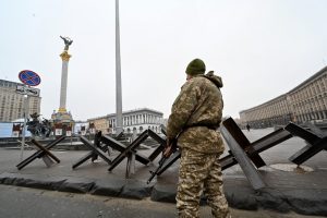 Exército russo retoma ‘ofensiva’ na cidade ucraniana de Mariupol
