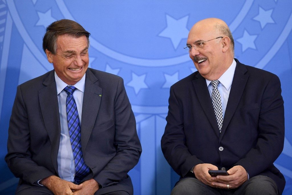 Bolsonaro pede ao STF que suspenda decisão de Moraes sobre suspeita de interferência no caso Milton Ribeiro