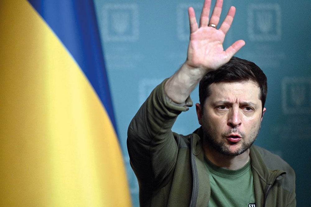 Zelensky avisa que Mundo se deve preparar para ataque nuclear de Putin