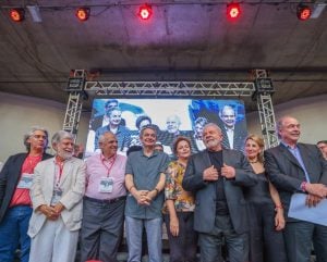 Líderes internacionais de esquerda declaram apoio a Lula em encontro no Rio