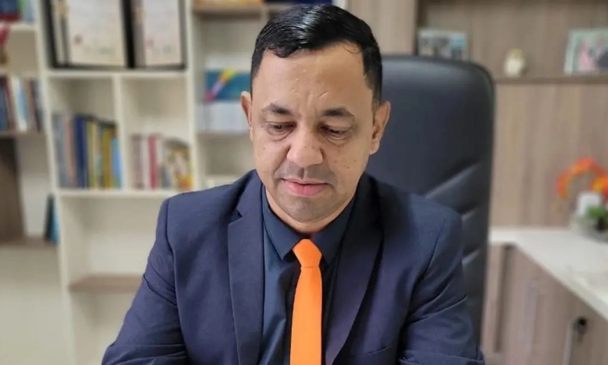 Vereador aponta revólver para colega no MT: ‘Vossa excelência, seja homem!’