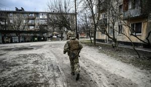Líder de Lugansk quer referendo sobre anexação do território à Rússia