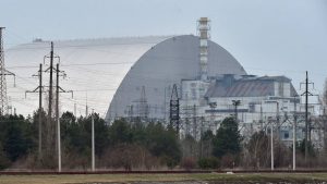 Ucrânia diz à Agência de Energia Atômica ter perdido contato com a usina de Chernobyl