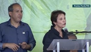 Tereza Cristina omite MEC, alega não haver corrupção e diz que Bolsonaro passou mal por ‘trabalhar muito’