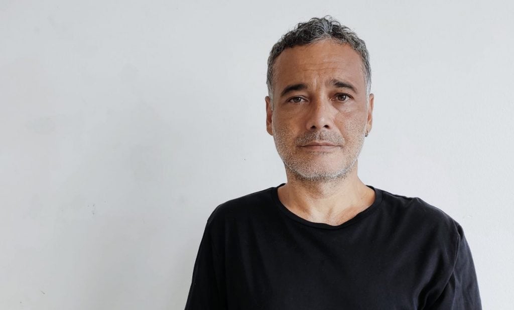 Unidos contra a hecatombe