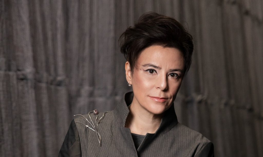 Fernanda Takai: Impossível não tratar deste momento atual no novo trabalho