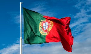 Portugal comemora mais dias na democracia do que na ditadura