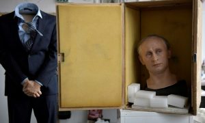 Museu francês retira estátua de cera de Putin do acervo