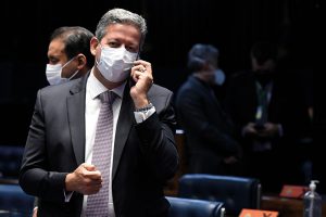 Lira desenterra o semipresidencialismo porque acha que Lula será eleito