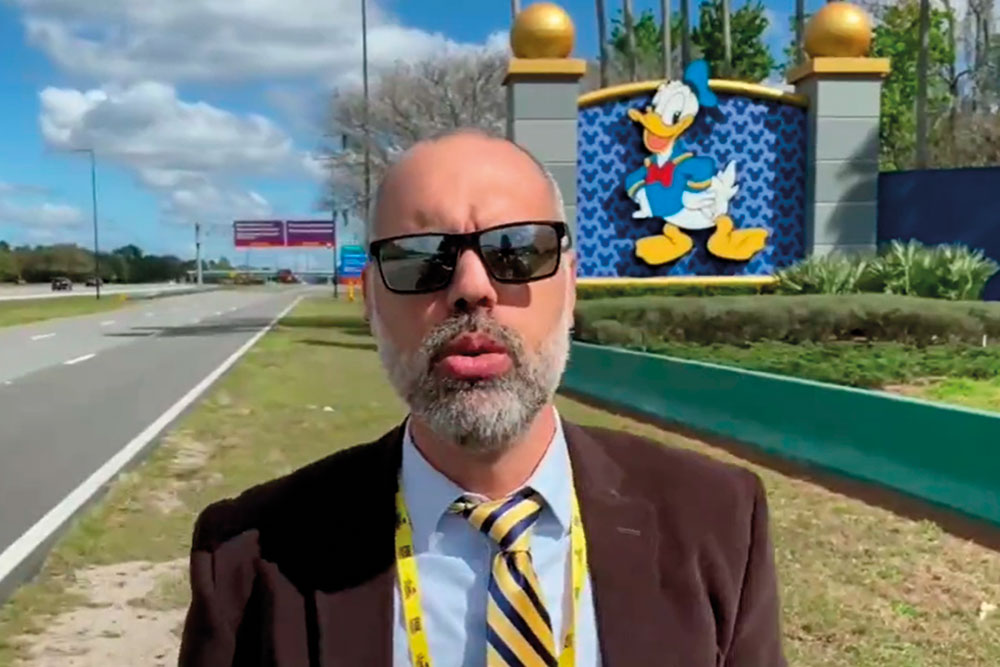 “Pede ajuda ao Pato Donald“, provoca o blogueiro bolsonarista - Imagem: Redes sociais 