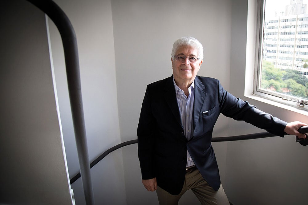 Filiado ao PT, Requião diz: ‘Não me incomodo com Alckmin, se ele topar um projeto nacionalista’