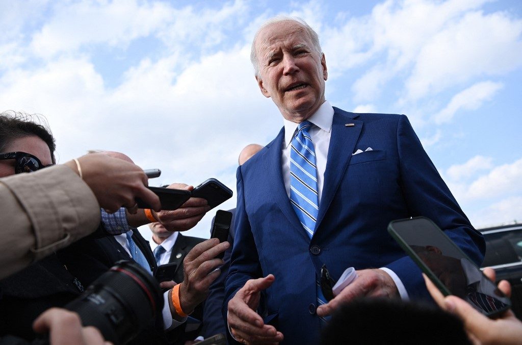 Biden acusa Putin de cometer 