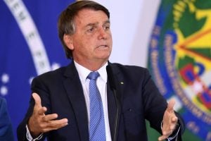 Ato falho? 'Temos um chefe do Executivo que mente', diz Bolsonaro em evento no Planalto