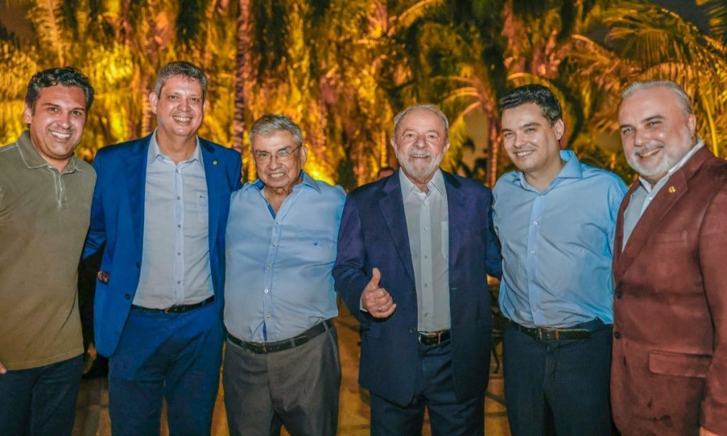 O que disse Lula no jantar com senadores, segundo um dos presentes