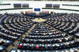 Parlamento Europeu declara a Rússia um país 'promotor do terrorismo'