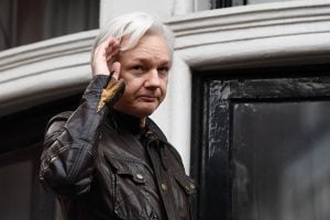 Advogados de Julian Assange processam a CIA