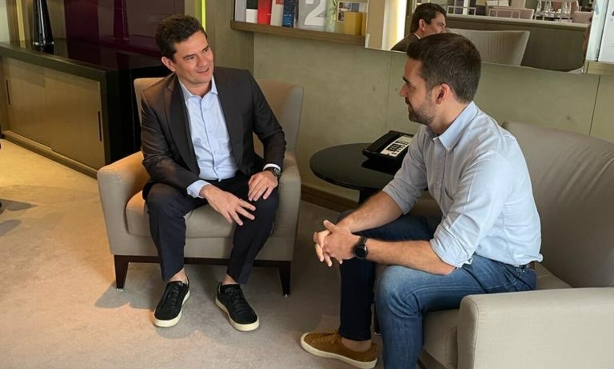 Rejeitado no UB, Moro prega união em conversa com Leite, derrotado nas prévias do PSDB