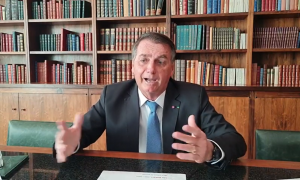 YouTube retira vídeo de Bolsonaro do ar por violação de regras