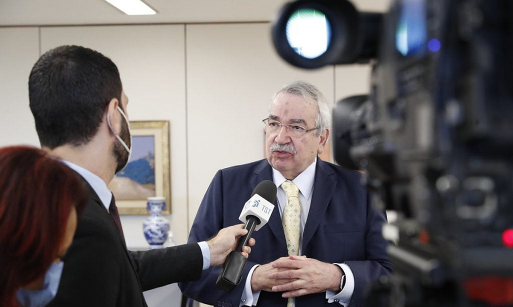 Ao se negar a ouvir e atender movimentos sociais, a Justiça do Trabalho aprofunda sua crise