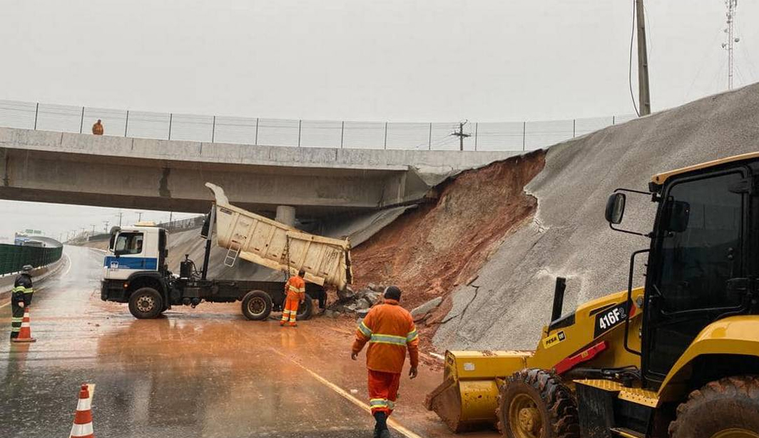 Trecho de obra inaugurada há 20 dias por Bolsonaro desmorona no Rio Grande do Sul