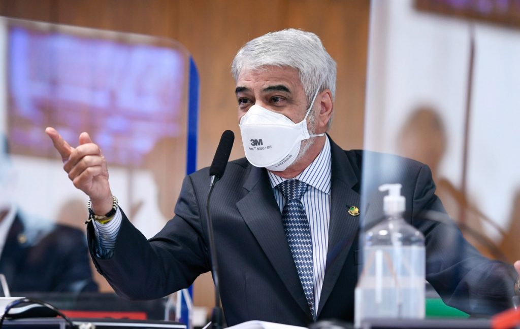 Coordenador da Saúde na equipe de transição de Lula diz que vai cobrar Queiroga sobre ações para conter nova onda de Covid-19