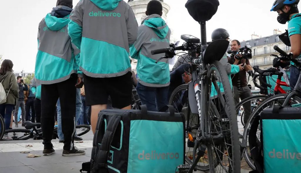 Justiça francesa multa empresa de delivery por ‘trabalho irregular’ de entregadores