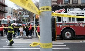 Pelo menos 16 feridos em tiroteio na estação de metrô do Brooklyn
