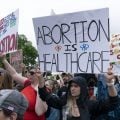 ‘Meu corpo, minha escolha’: milhares protestam nos EUA a favor do direito ao aborto