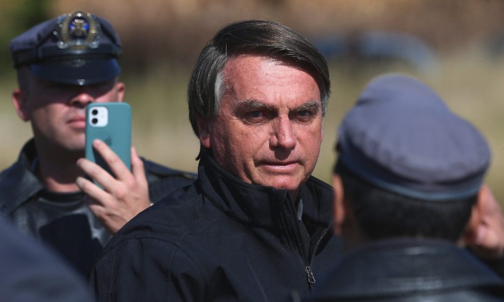 Bolsonaro volta a ser alvo de protestos de agentes da Polícia Federal