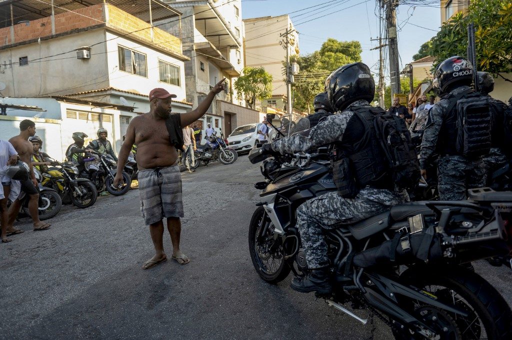 Líderes comunitários apresentam suas prioridades a candidatos progressistas no Rio