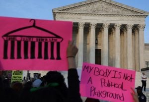 Mulheres pobres serão as mais prejudicadas se Suprema Corte americana derrubar decisão sobre aborto