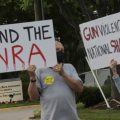 Senado dos EUA aprova projeto de lei de controle de armas