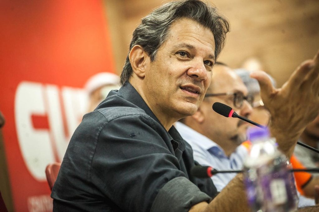 Haddad lidera disputa pelo governo de SP com vantagem de 10 pontos percentuais