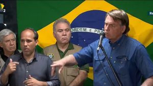 Bolsonaro diz que comprou fertilizantes da Rússia