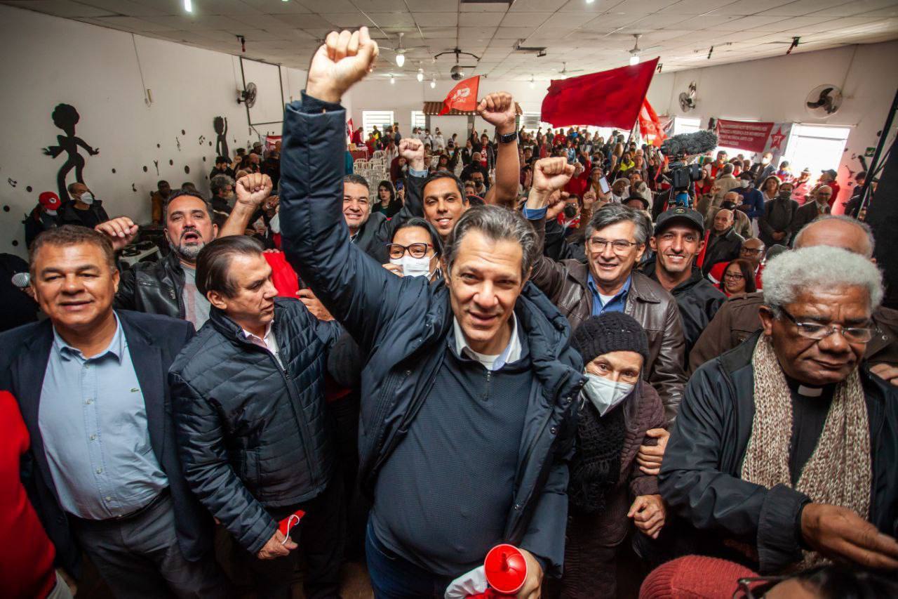 Real Time Big Data: Haddad lidera com folga a disputa pelo governo de SP