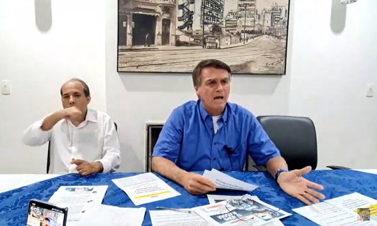 Bolsonaro critica Petrobras e diz que vai à Justiça: ‘A gente espera redução dos preços’