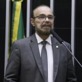 Lincoln Portela é eleito vice-presidente da Câmara após Lira destituir crítico de Bolsonaro