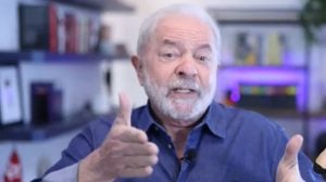 ‘Bolsonaro sabe que vai perder e quer fazer o que o Trump fez’, diz Lula