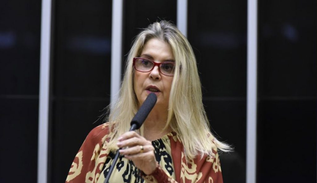 Câmara aprova urgência para projeto que institui o Dia Nacional do Cristão