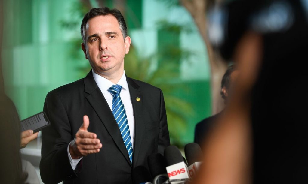 Congresso não aceitará qualquer movimento de retrocesso e autoritarismo, diz Pacheco