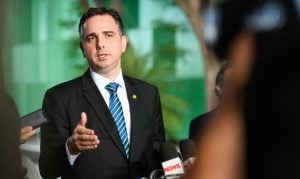 Pacheco chama de 'anormalidade institucional' a nova ofensiva de Bolsonaro contra Moraes