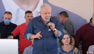 ‘Empresários vão ganhar mais dinheiro e vocês vão ganhar mais salário e educação’, diz Lula em MG