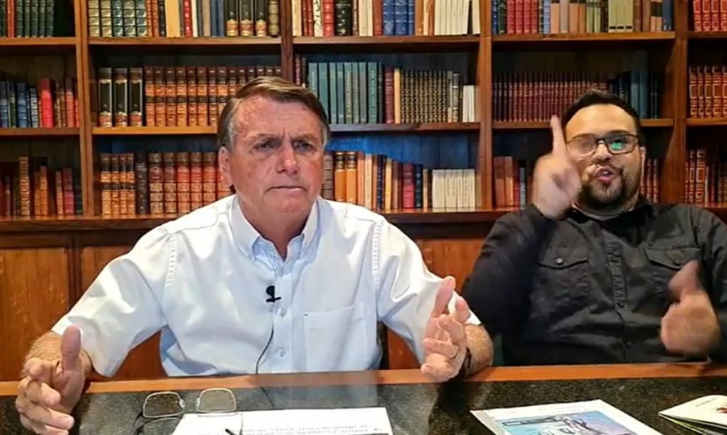 ‘O que está acontecendo?’, pergunta Bolsonaro em live ao comentar o Datafolha