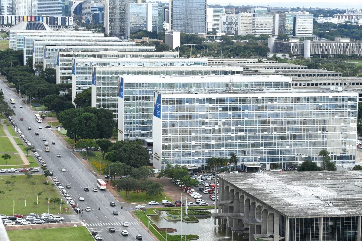 Caça aos servidores